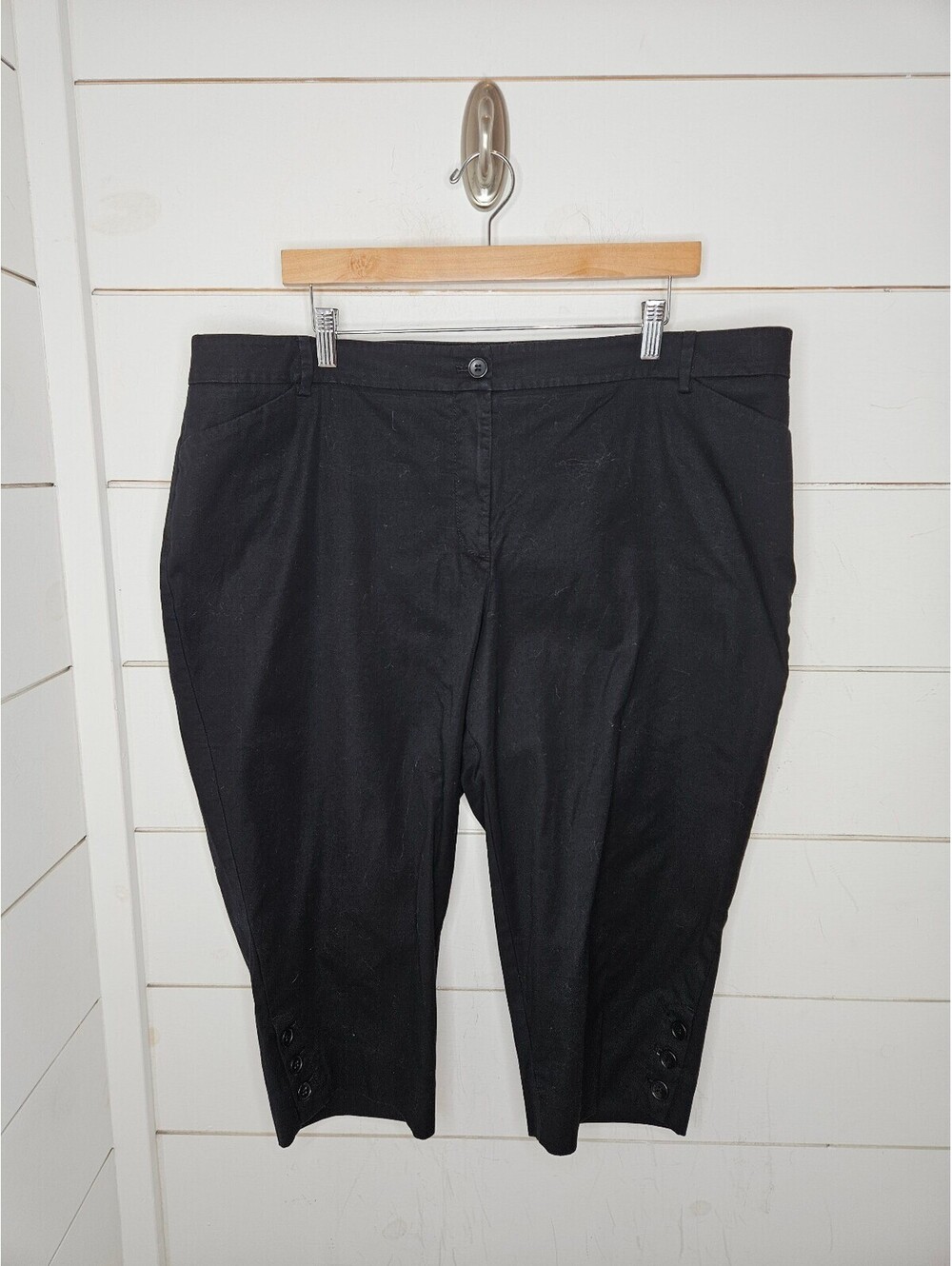 Talbots The Perfect Skimmer size 20W Petite black pedal pusher chino pants